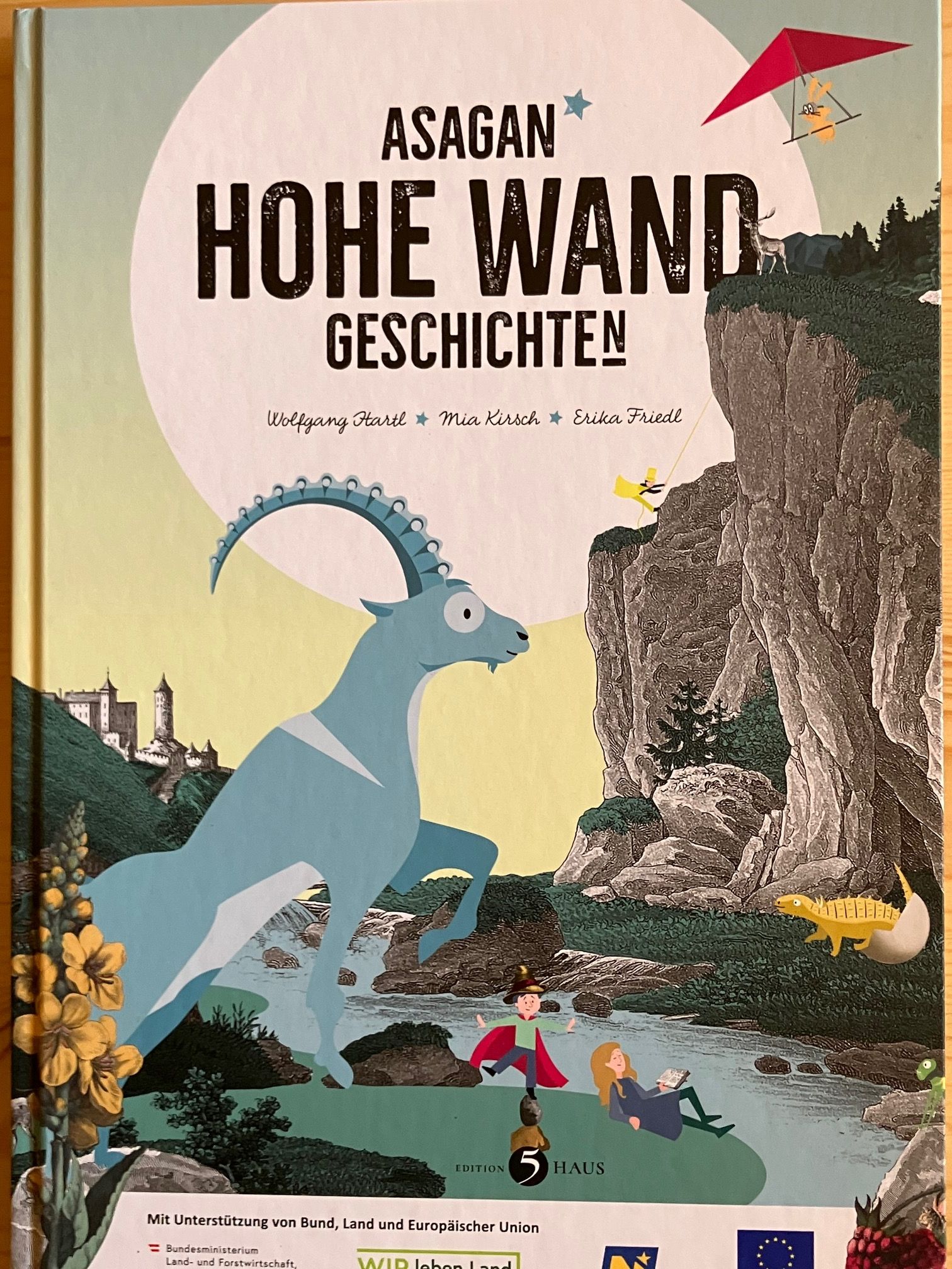 Das Cover vom Buch mit dem Steinbock als Wahrzeichen