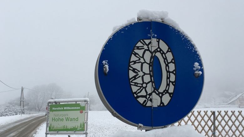Kettenpflicht , &copy; Naturpark Hohe Wand 